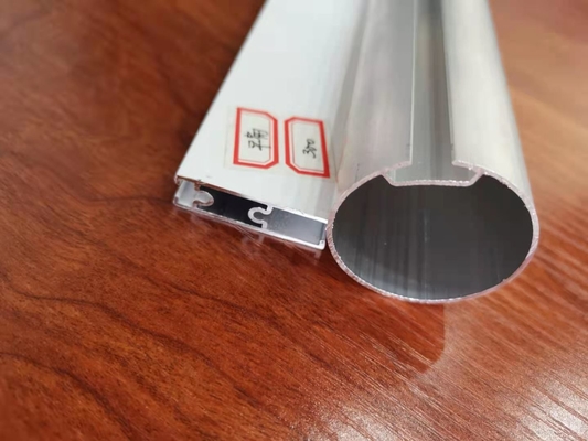 Outdoor Sunscreen Roller Blinds 30% Polyester 70% PVC Heat Block Out