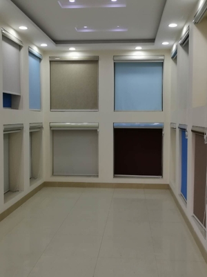 300D*300D Bunnings Blockout Roller Blinds 8Grade Color Fastness